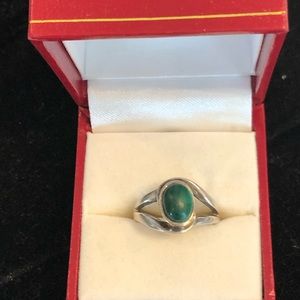 Vintage malachite ring